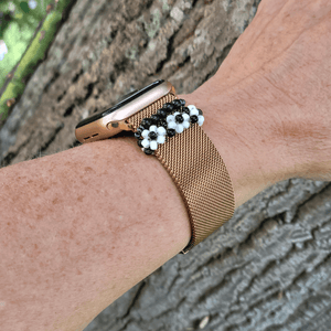 Shungite and flower watch band bundle, bringing style and protection to a woman's smartwatch